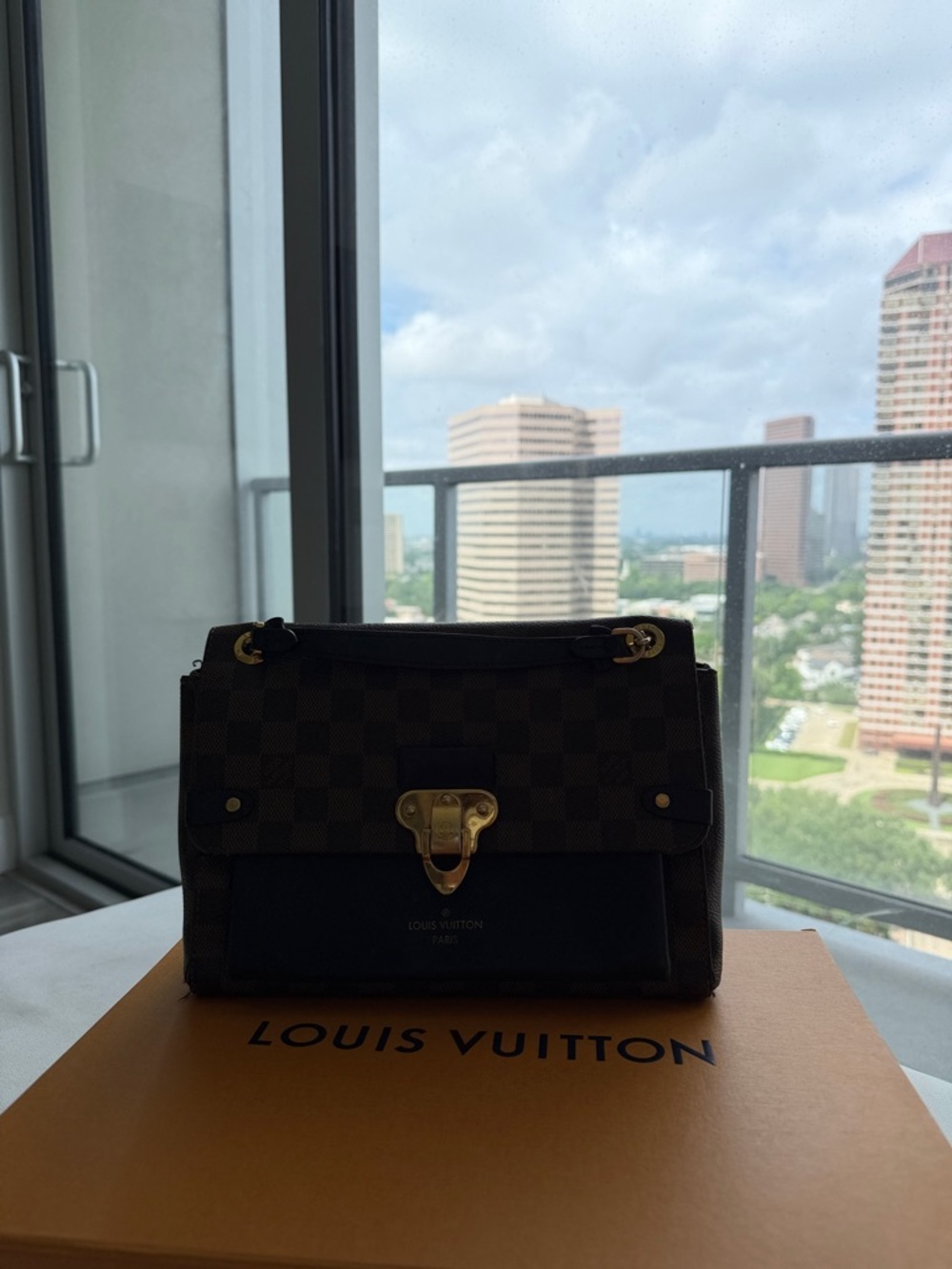 Louis Vuitton Damier Ebene Vavin PM - Picture 2 of 8